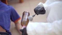 Ujawnianie śladów linii papilarnych