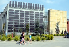 Ogniwa fotowoltaiczne na budynku Collegium Administrativum