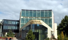 Ogniwa fotowoltaiczne na budynku Collegium Iuridicum