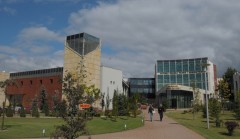 Ogniwa fotowoltaiczne na budynkach WSPiA